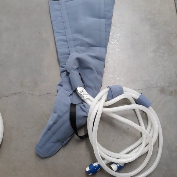 Flexitouch Plus with Full left and Right legs - Picture 4 of 5